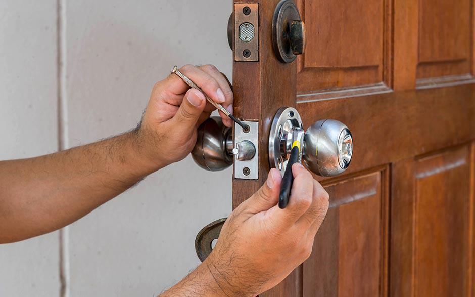 changement de serrure porte blindée prix Paris 19